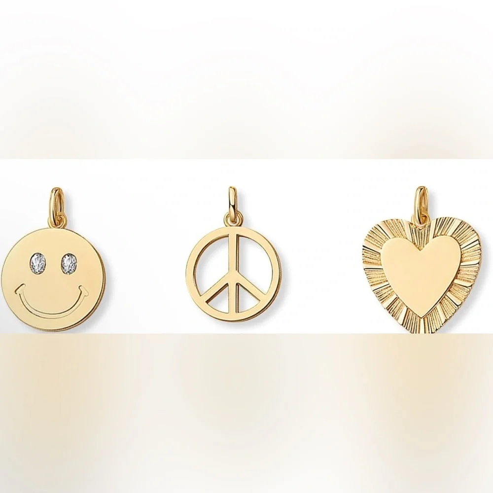 Heart and Smile Charm Bracelet AVAILABLE IN GOLD OR SILVER